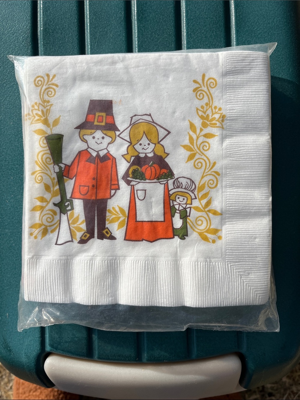 Gibson Vintage Thanksgiving Napkins Never Opened